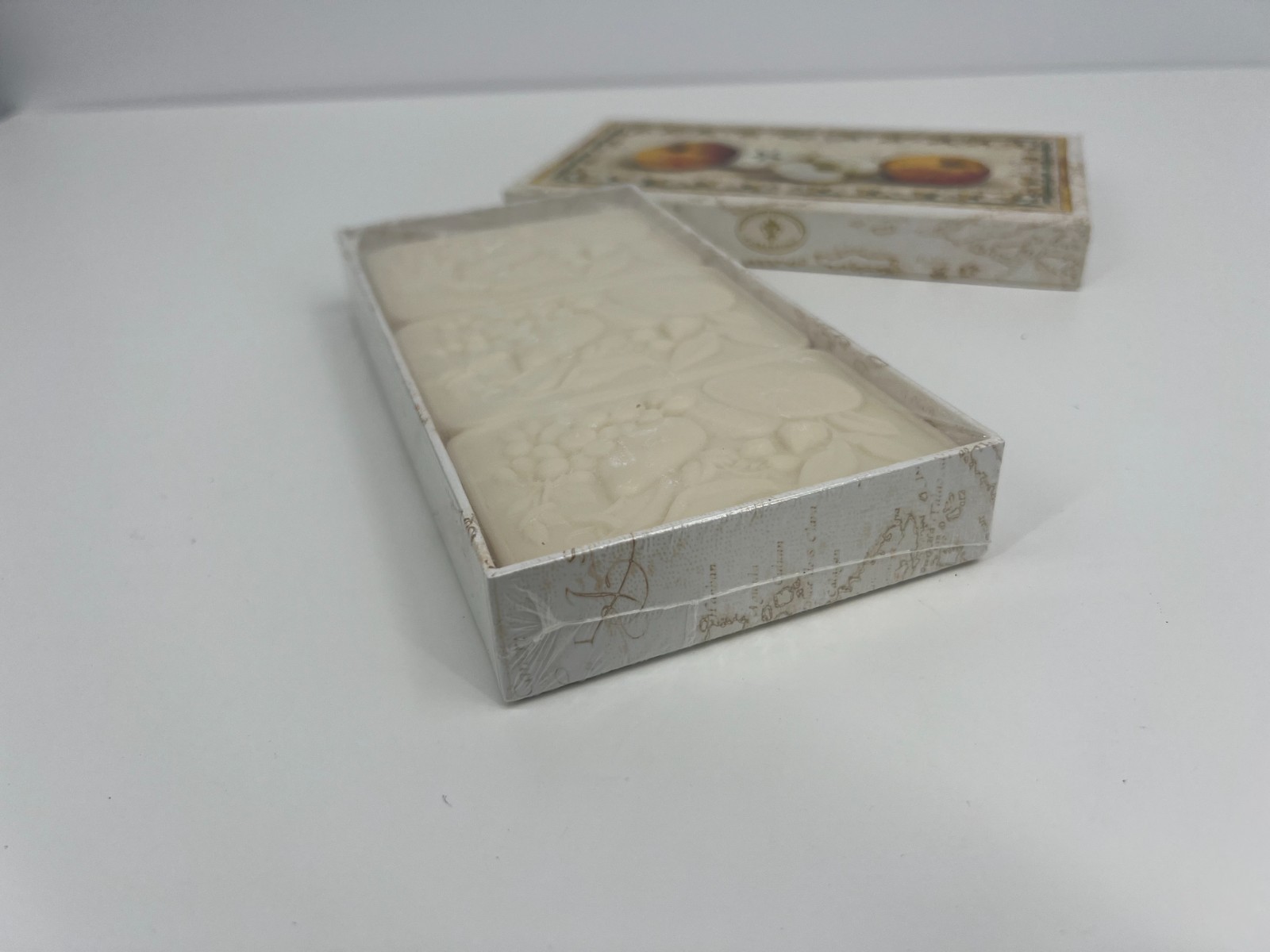 Saponificio Artigianale Fiorentino Handmade Italian Soap Gift 3 x 4.40 oz