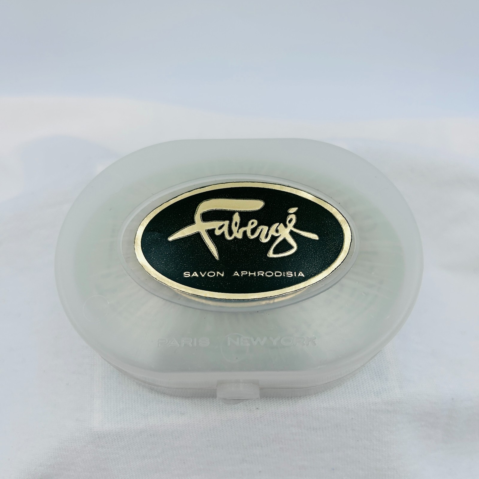 Vintage Faberge Aphrodisia Savon Soap With Travel Case 4.5 oz Vintage NIB SEALED