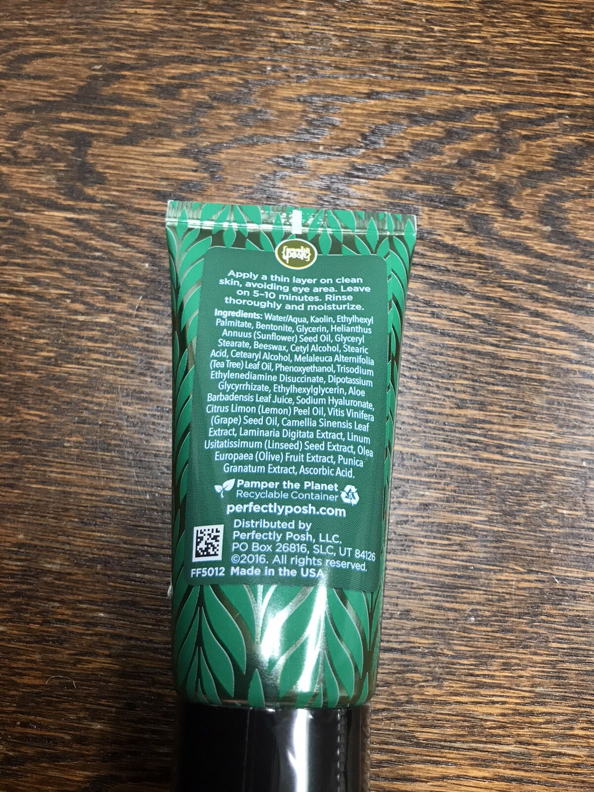 Perfectly Posh – Giving Me Life Face Mask