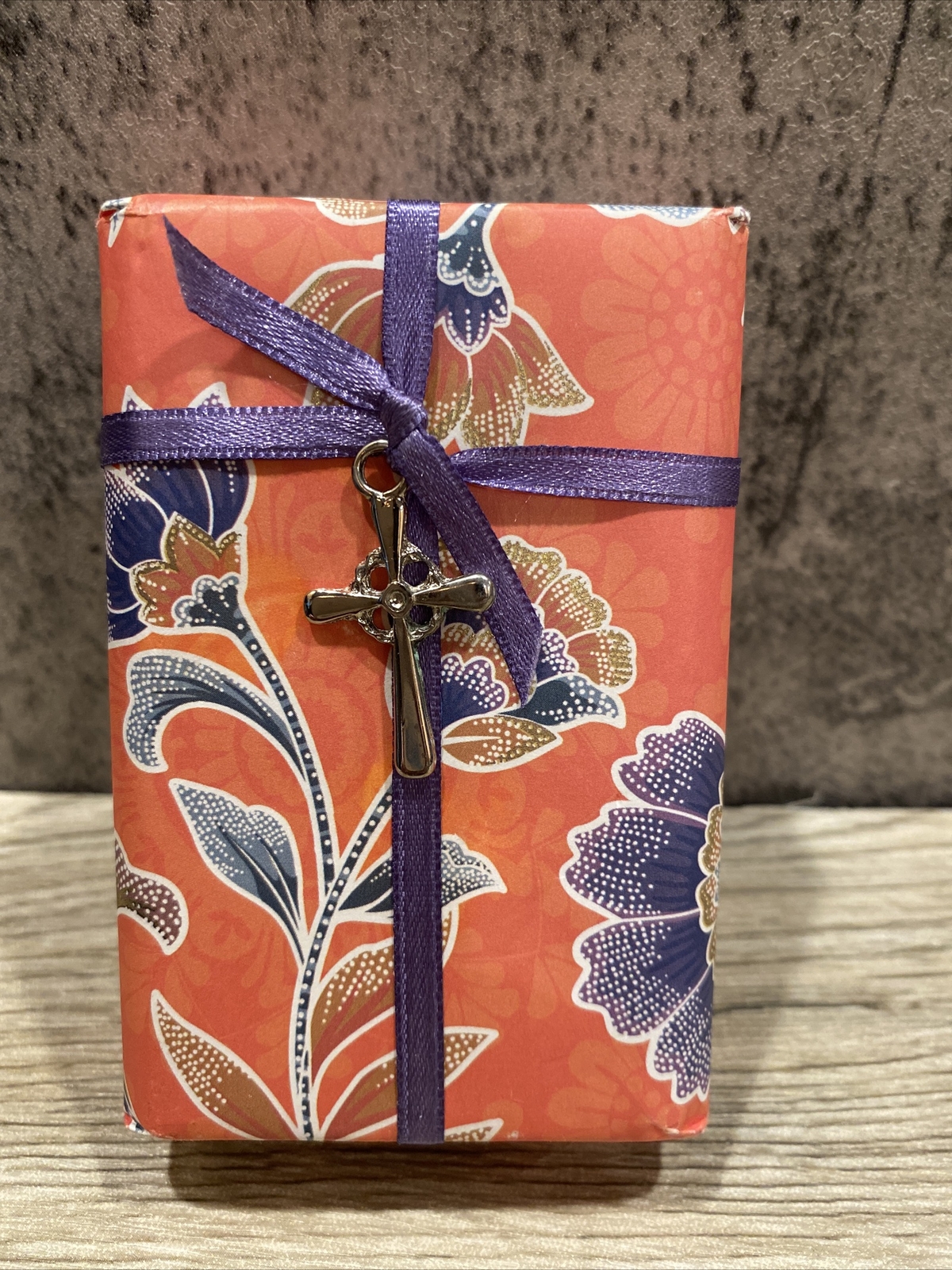 Sapone Tradizionale lavender scented Bar Soap 9.5 oz