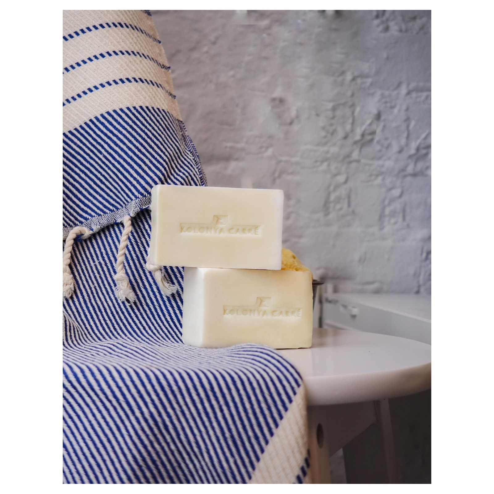 Mango Oil Soap Bar, Handmade, Cold Processed, Vegan (100 Grams)