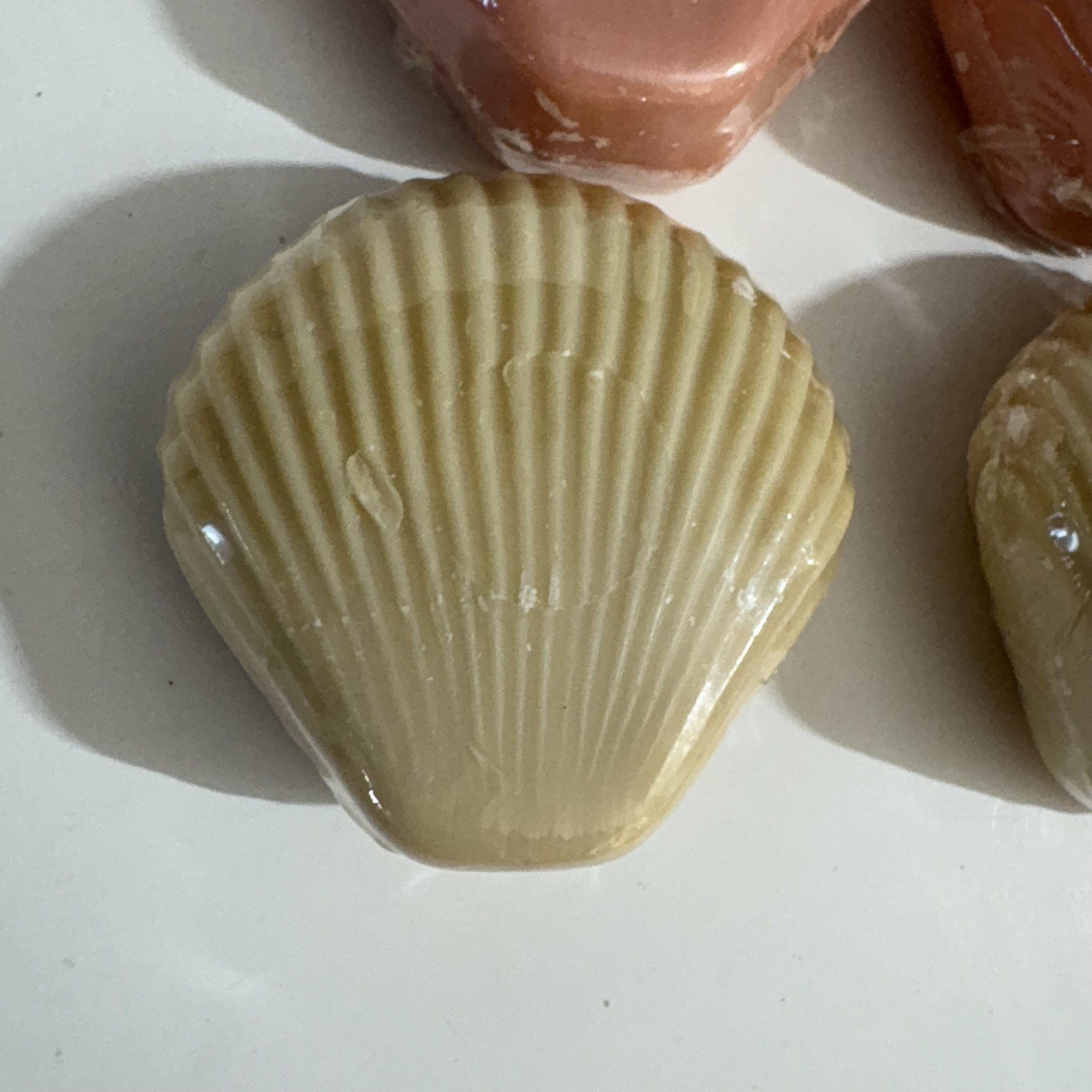 Vintage Set of 4 Sea Shell Decorative Guest Bathroom Small Hand Soaps