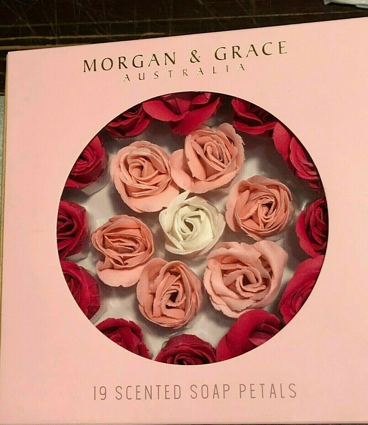 Pink+White+Magenta~19-SCENTED SOAP PETALS~Rose Buds~MORGAN & GRACE~Australia