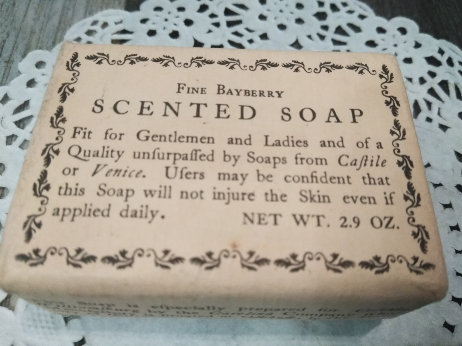(1) CAFTILE OF VENICE GENTLEMEN AND LADIES FINE BAYBERRY SCENTED SOAP 2.9oz (new