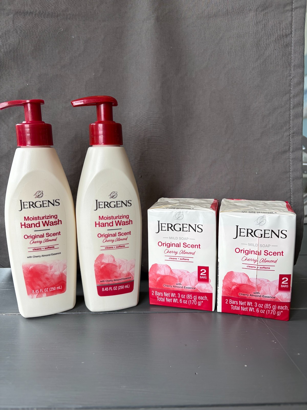 JERGENS Cherry Almond – Moisturizing Hand Wash x2 and 2-Pack Bar Soap x2 BUNDLE