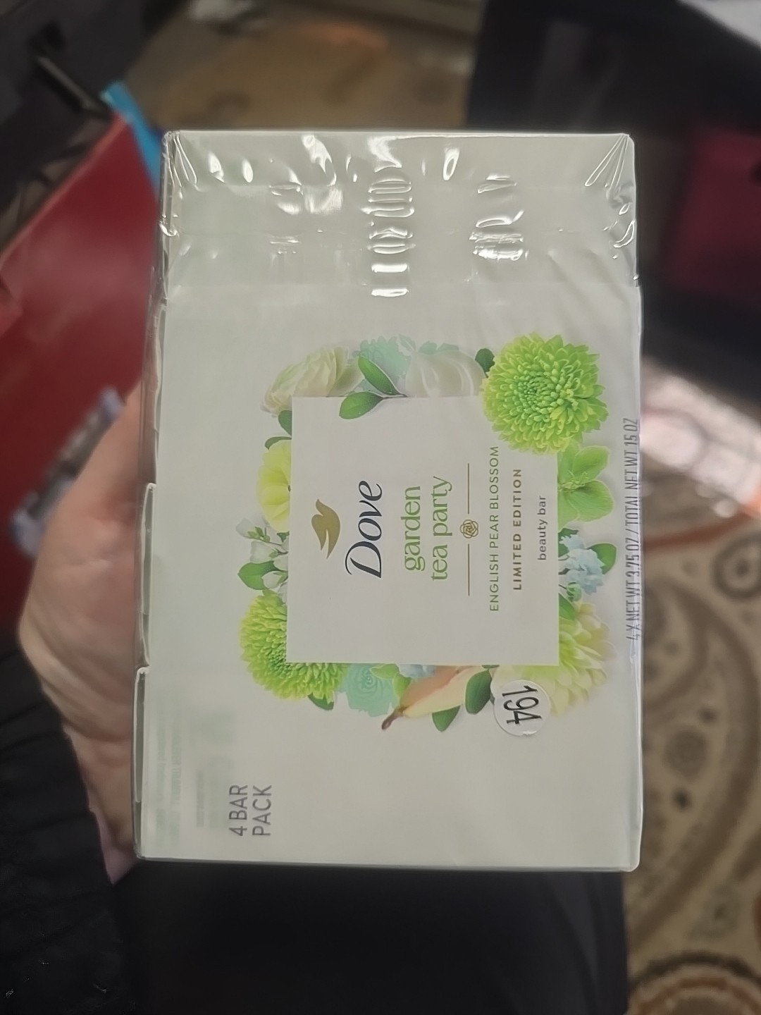 LIMITED EDITION – Dove Garden Tea Party Bar Soap – ENGLISH PEAR BLOSSOM NIPS