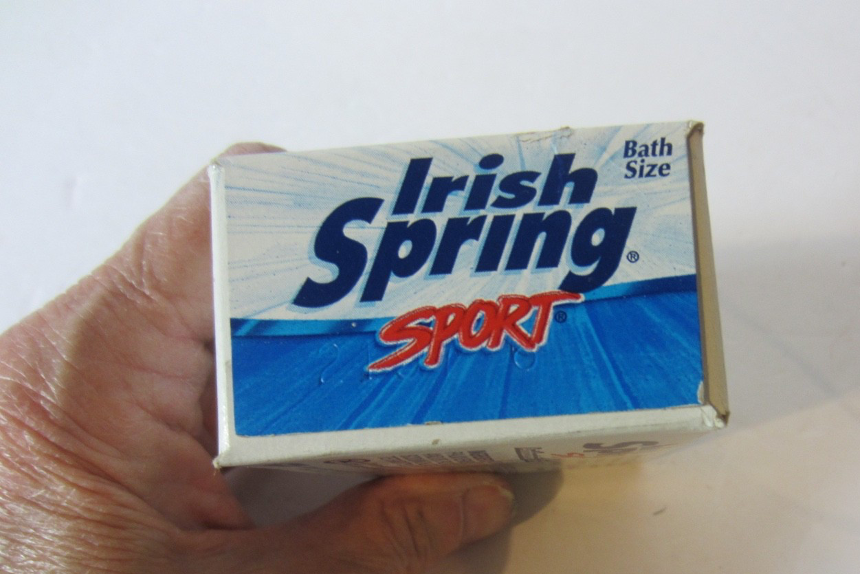 Vintage Colgate Irish Spring Sport Soap w/ Box- 4.5oz.- New-Bath Size(139E2)