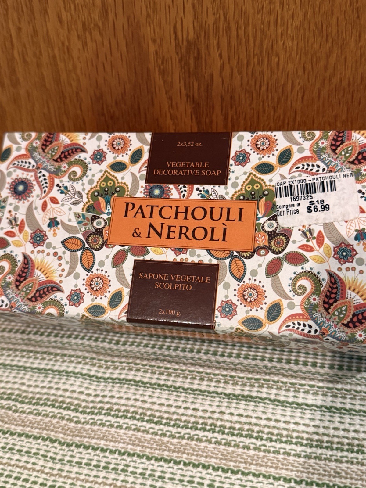 L’Erboristica Athena’s Patchouli & Neroli Vegetable Decorative Soap Set (2x100g)