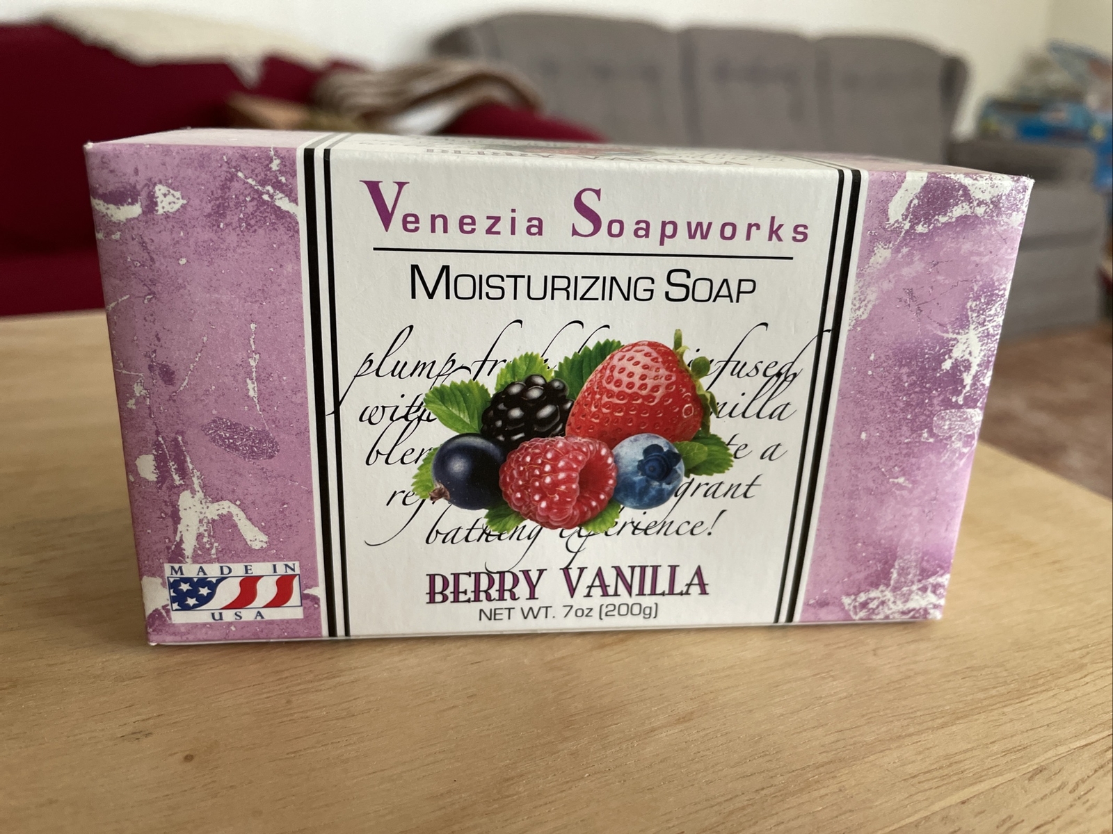 Venezia Soapworks Moisturizing Soap Berry Vanilla 7oz