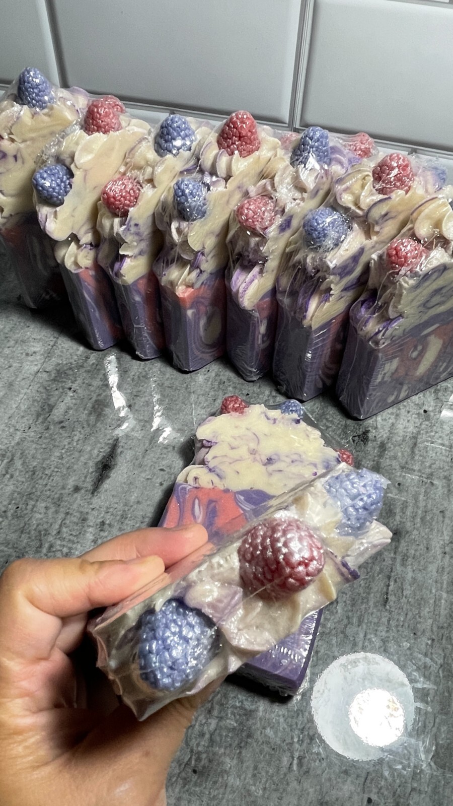 Handmade Black Raspberry Vanilla Soap Gift Scented Cold Process Soap Bar 8.5oz