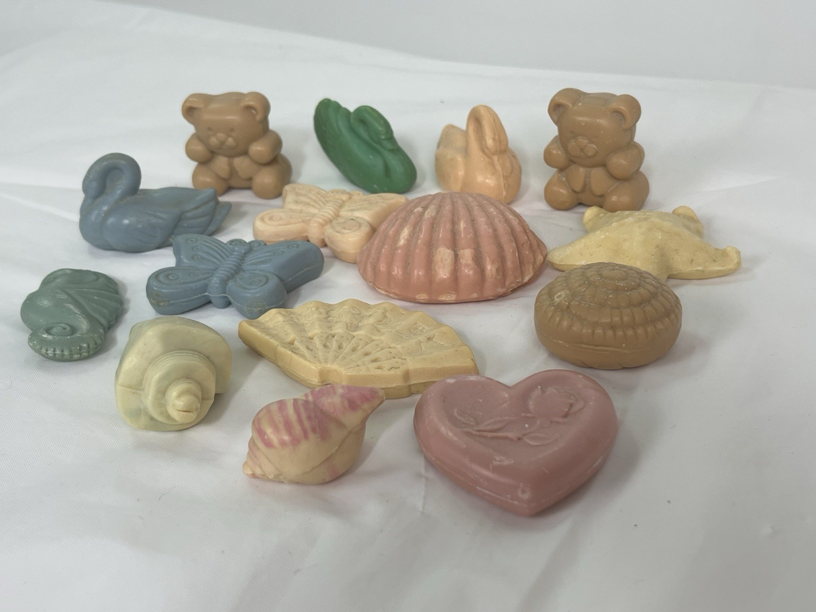 Vintage Guest Colorful Shaped Soap Seashells Butterflys Swans Bears Lot of 15
