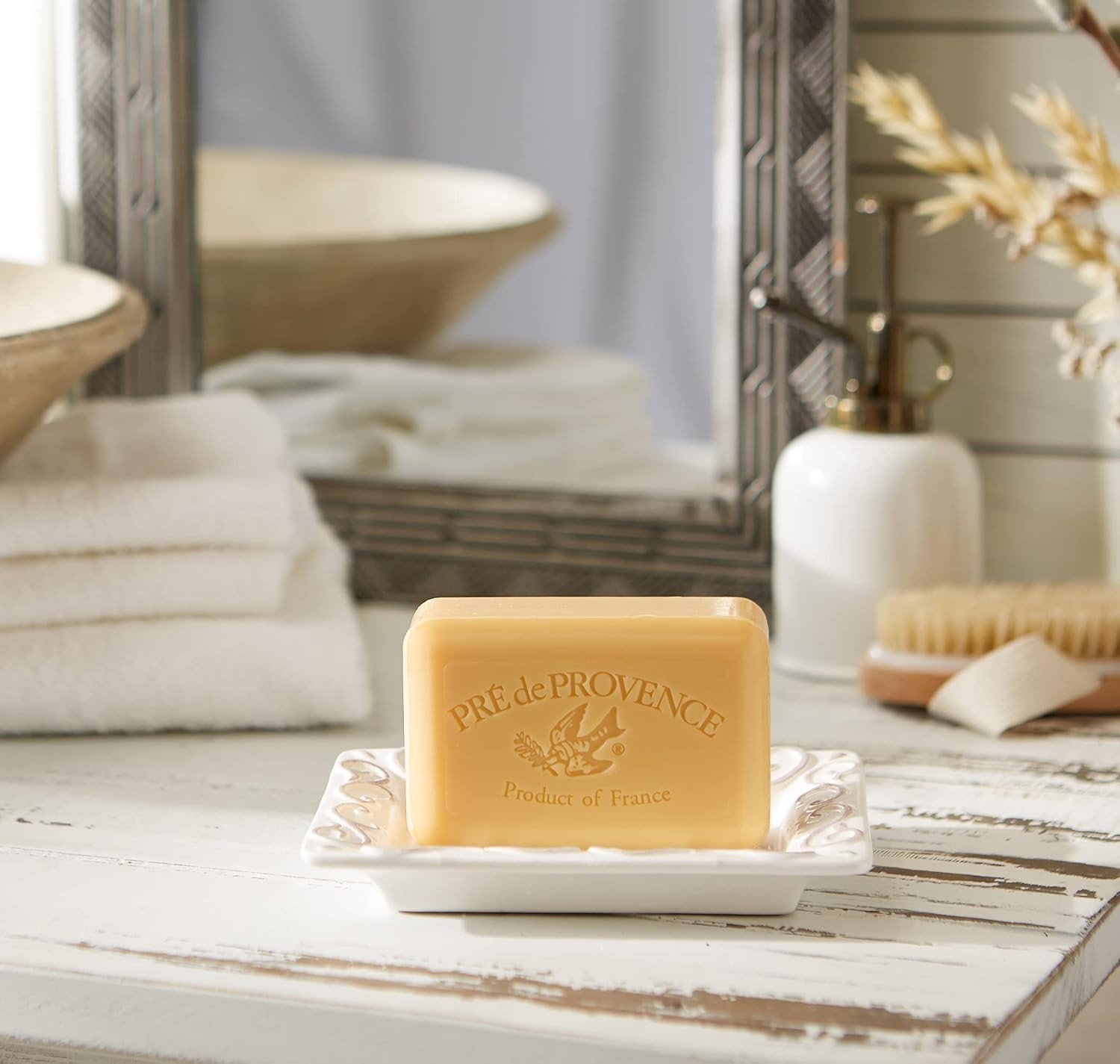Hydrating Sandalwood Soap Bar with Shea Butter – 8.8 Ounce Artisanal Craft