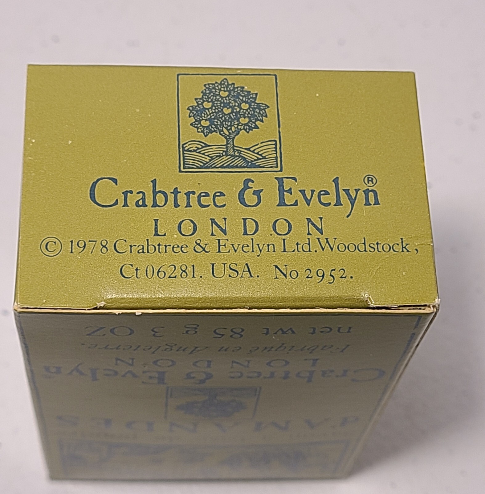 Crabtree & Evelyn Almond Meal English Country Soap 3oz 85g Vintage