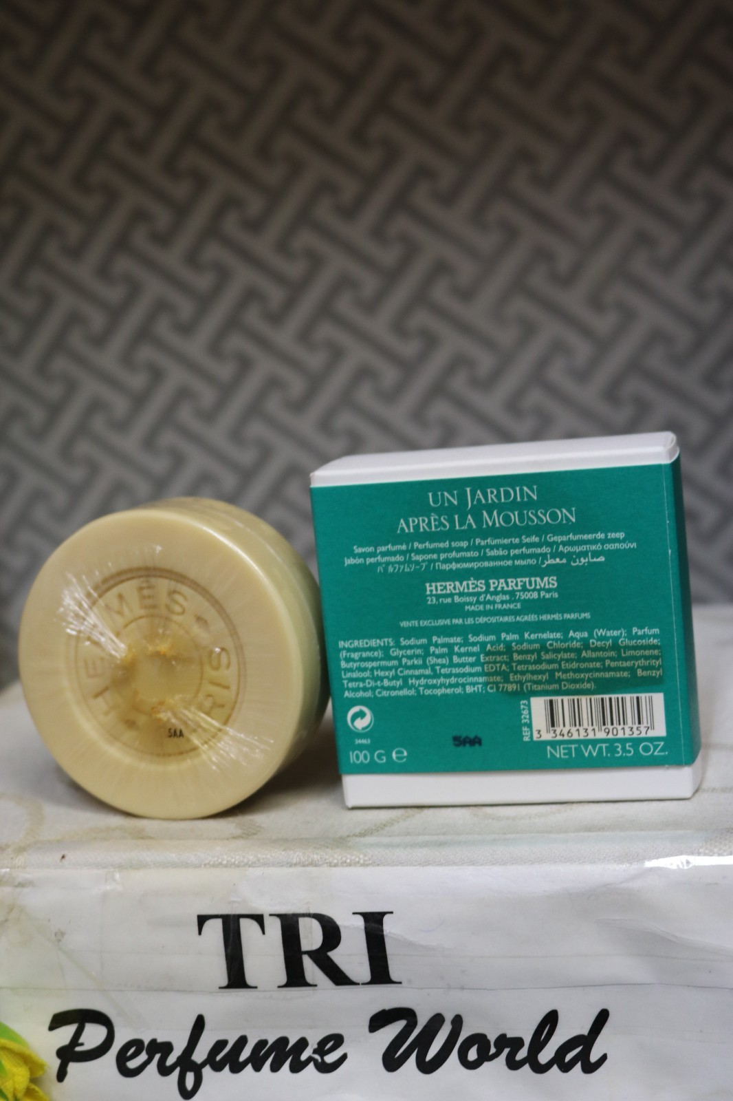 HERMES Un Jardin Apres La Mousson ILLUSTRATED SOAP No.1 ( 100 g ) 3.5 oz. Sealed