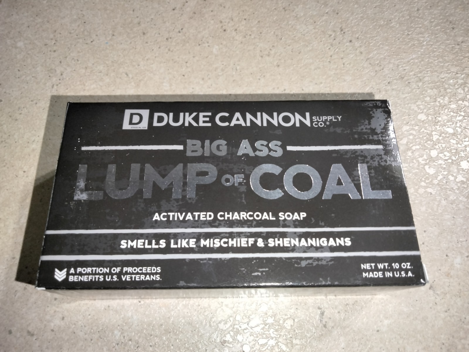 NEW Duke Cannon Big Ass Lump Of Coal Bar Soap 10 oz Activated Charcoal