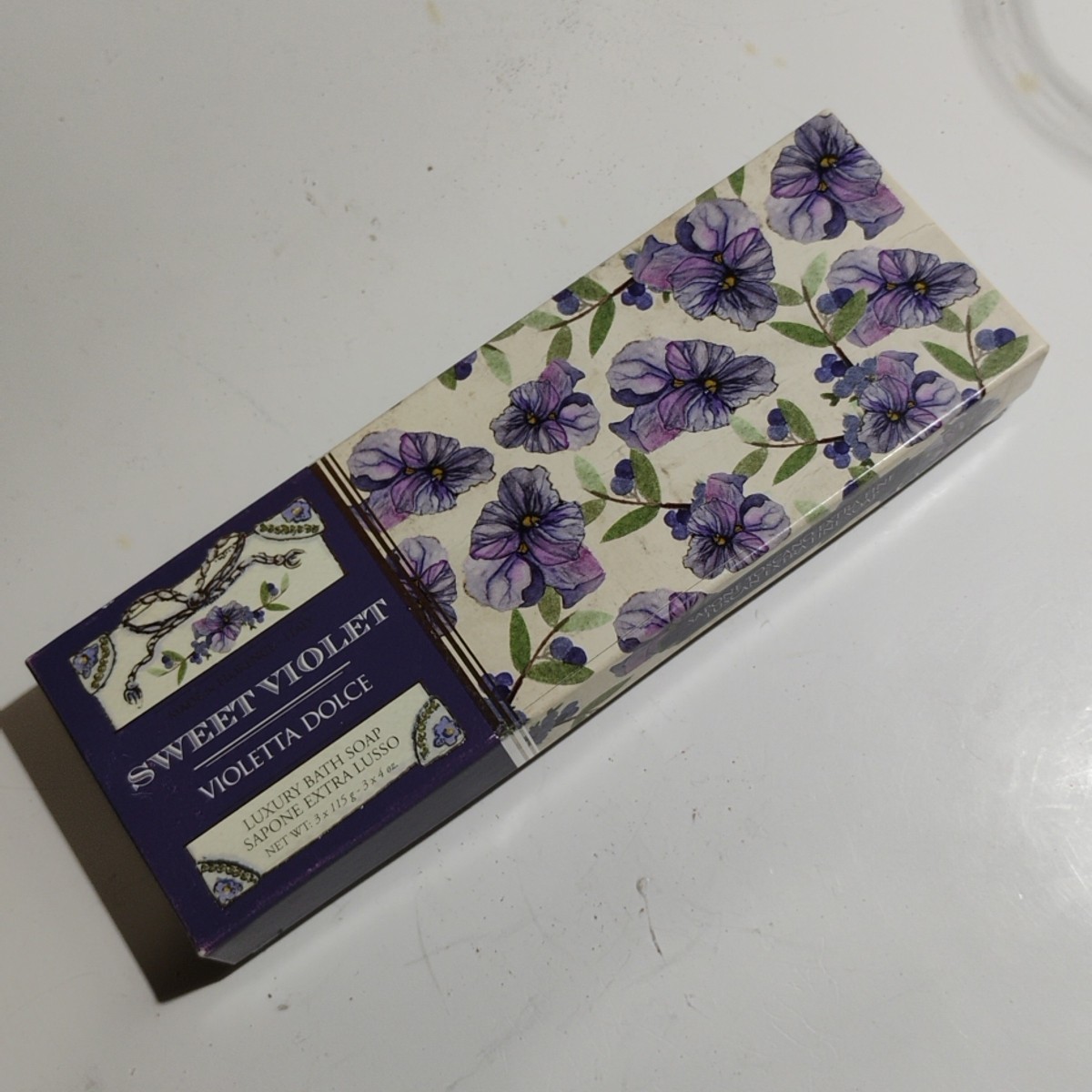 Sweet Violet Luxury Bath Soap Made In Florence Italy New Sealed 3 Cakes