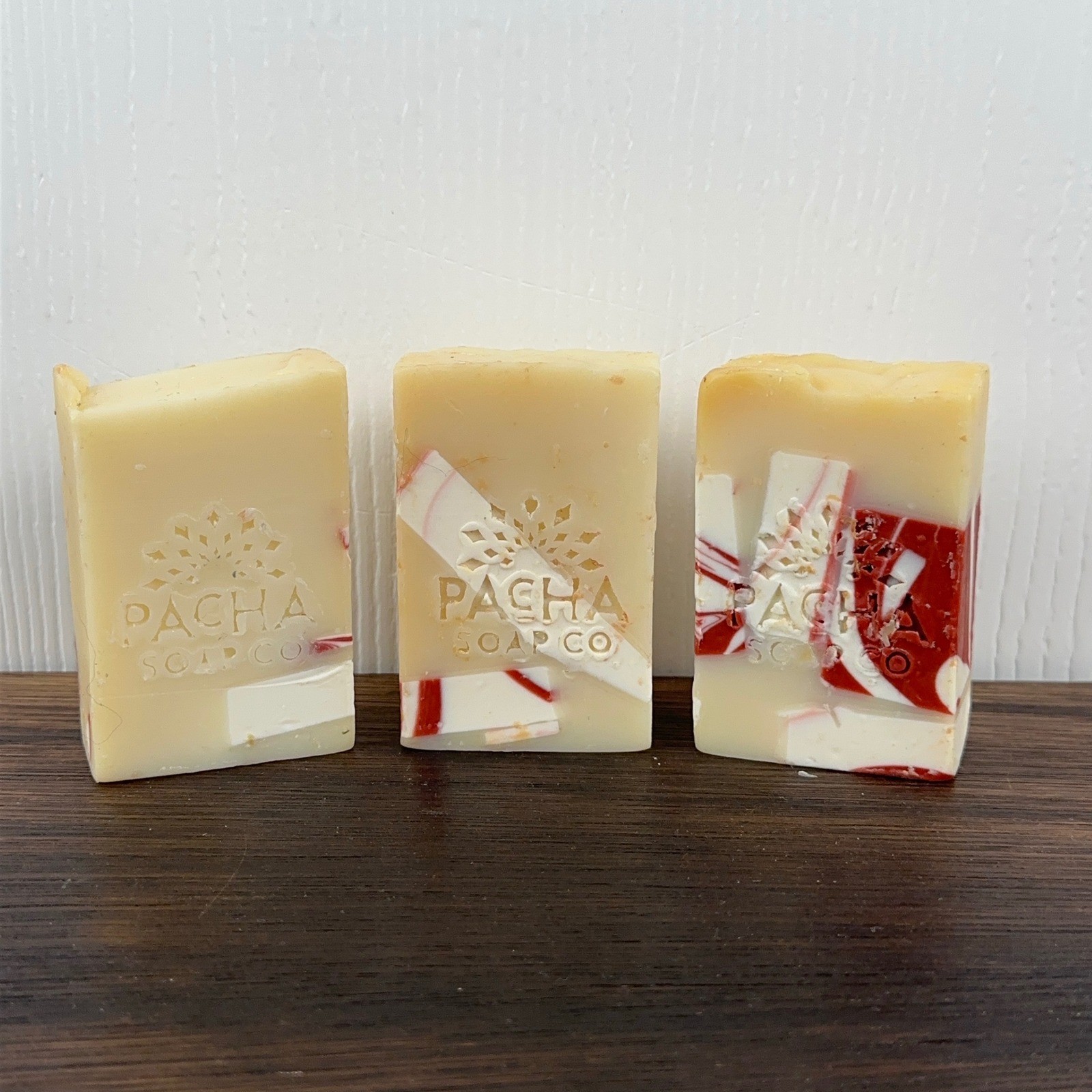 Pacha Soap Co Peppermint Candy Cane Artisan Bar Soap Set of 3 10.5oz Total