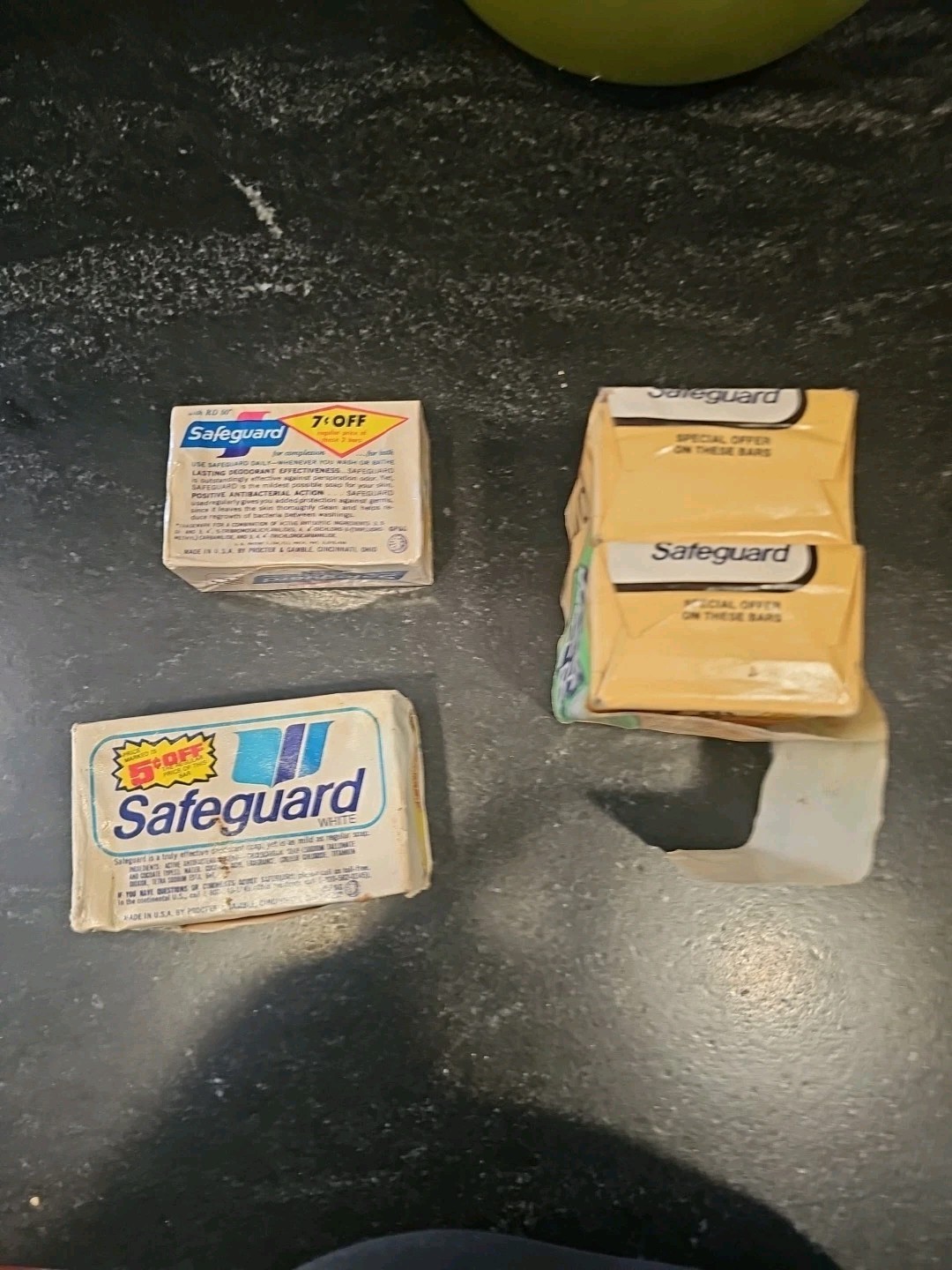 Mixed Lot of 4 Vtg Safeguard Deodorant Soap Bars New And Sealed White & Beige