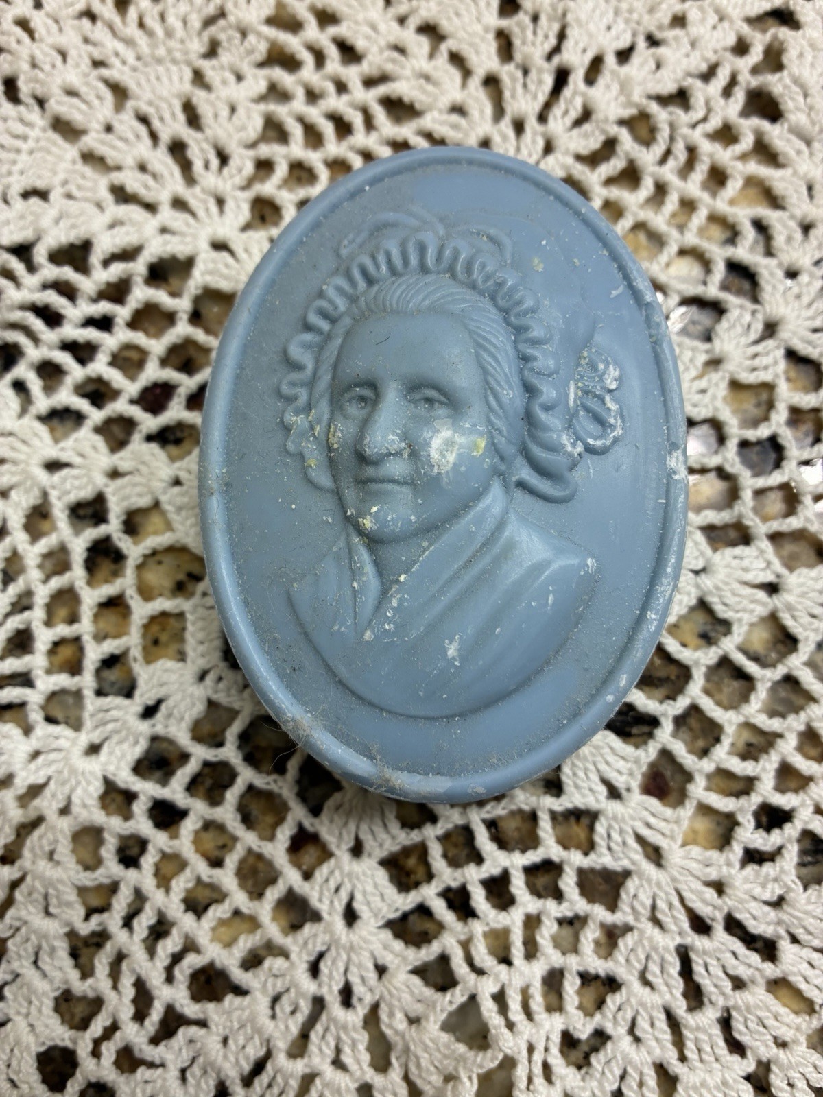 Vintage Decorative Bar Soaps By Avon Lot Of 4 ***Preowned*** Good Condition