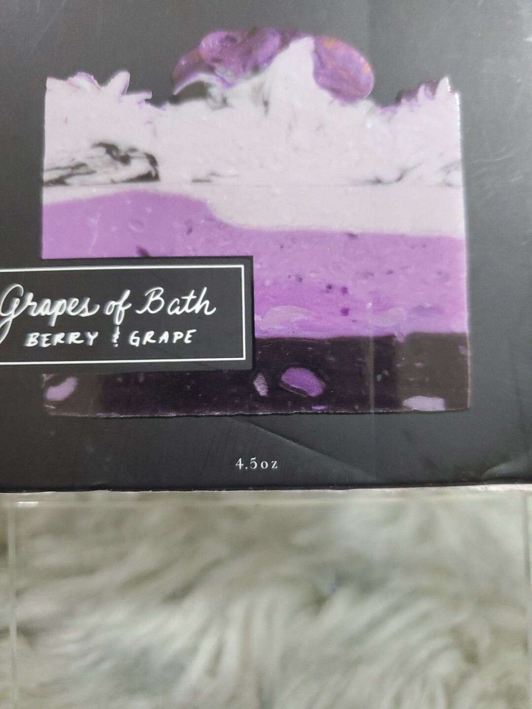 FinchBerry Vegan Artisan Soap 4.5 oz Food Grade Grapes of Bath Berry & Grape