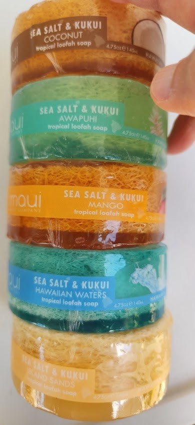 Maui soap company Lot of 5 soaps Coconut Mango Hawaiian Waters Island Sands