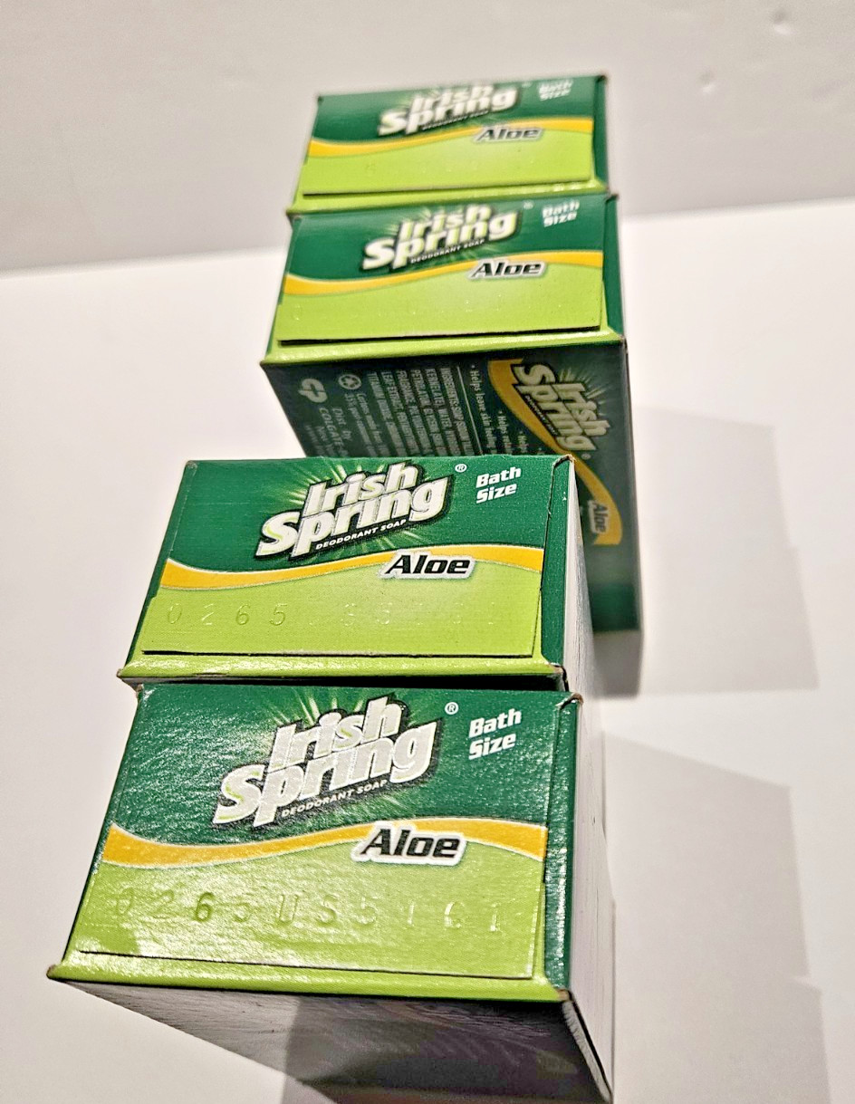 Irish Spring Aloe Deodorant Soap Bath Size Set of 4 New Sealed 4.oz. each bar