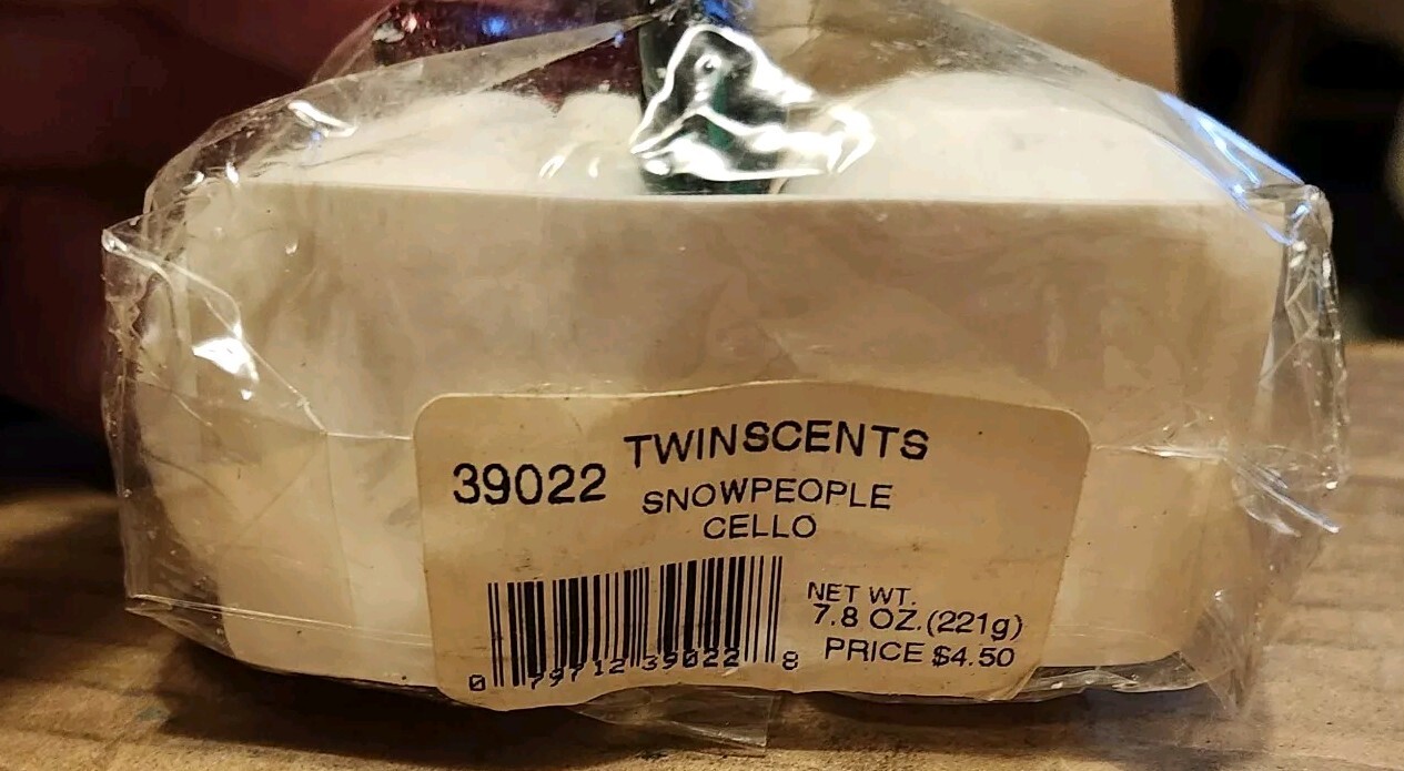 Twinscents Holiday Soaps Snowpeople