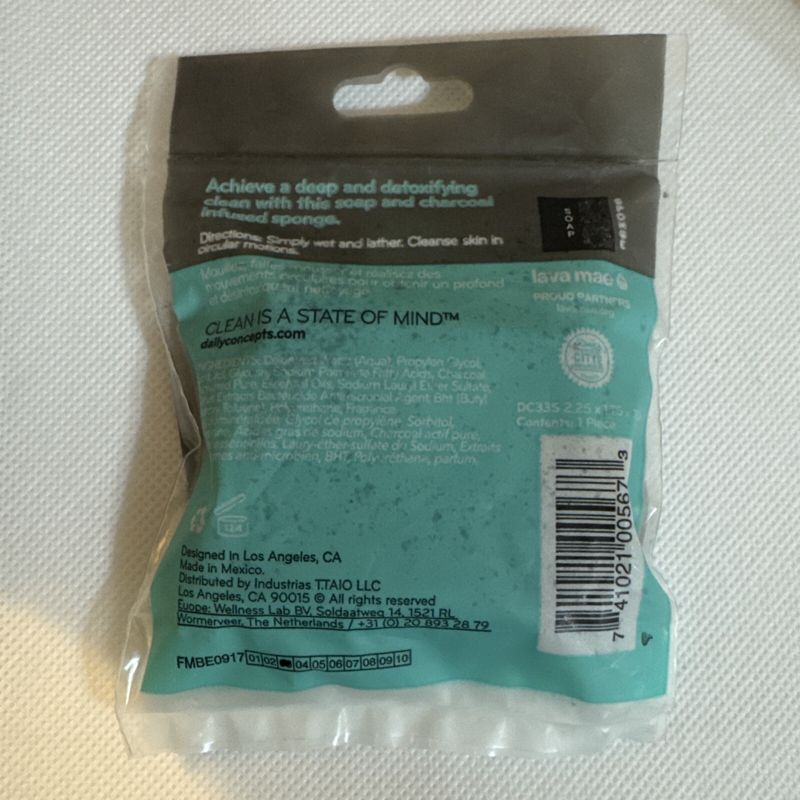 DAILY CONCEPTS Multi-functional Soap Sponge Charcoal 1.60 oz. NEW SEALED