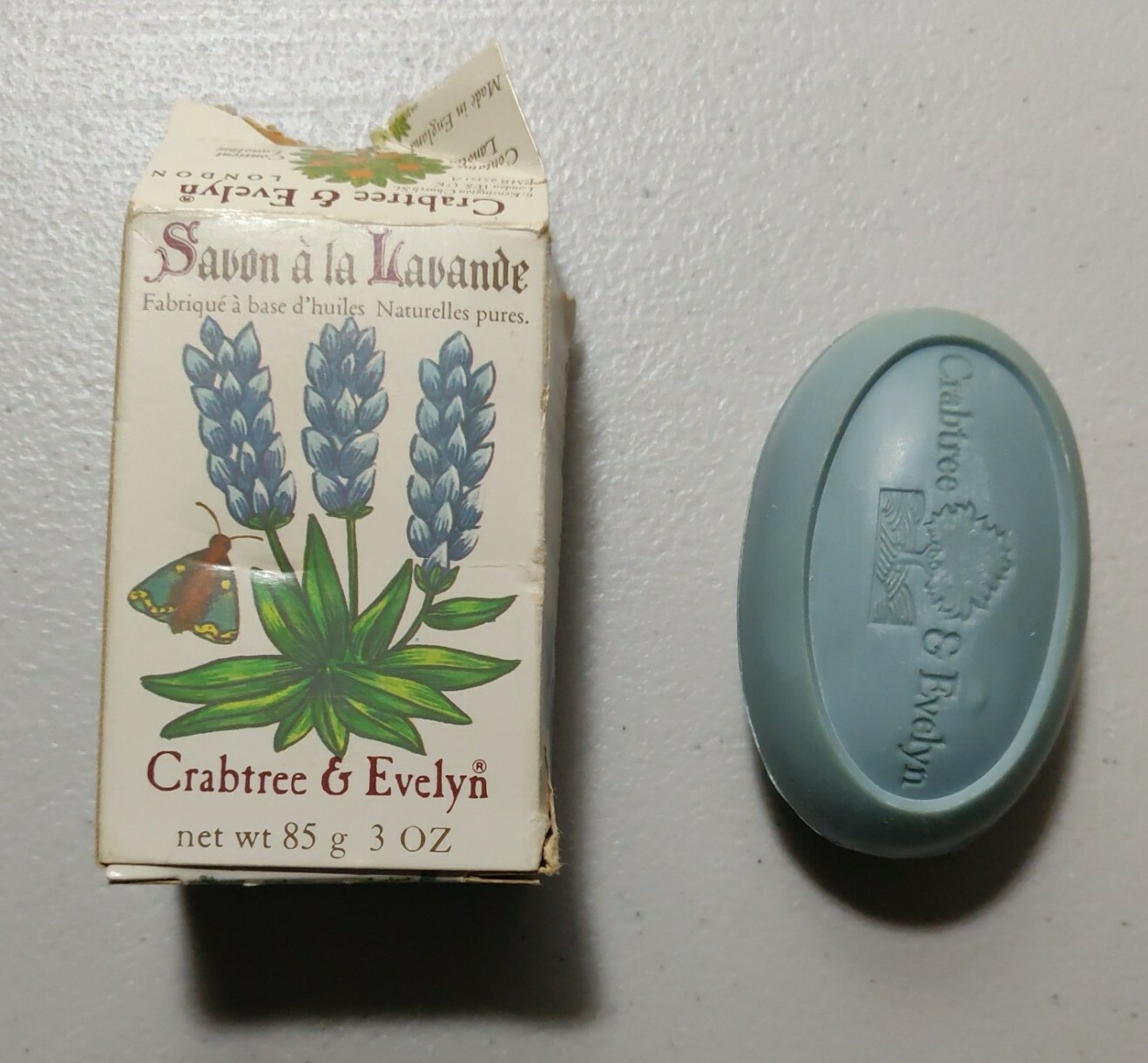 SAVON A LA LAVANDE LAVANDER – CRABTREE & EVELYN 3 OZ NEW SOAP – RIPPED BOX