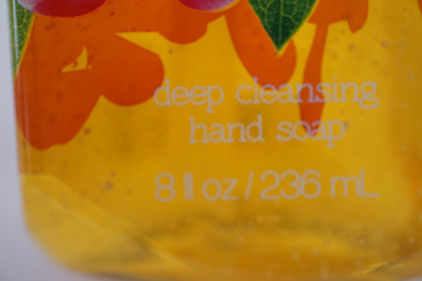 2 BATH & BODY WORKS WILD HONEYSUCKLE DEEP CLEANSING GEL HAND SOAP