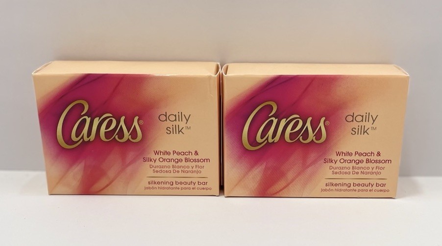 Caress Daily Silk Bar Soap White Peach and Orange Blossom Scent 3.75 oz Lot Of 2
