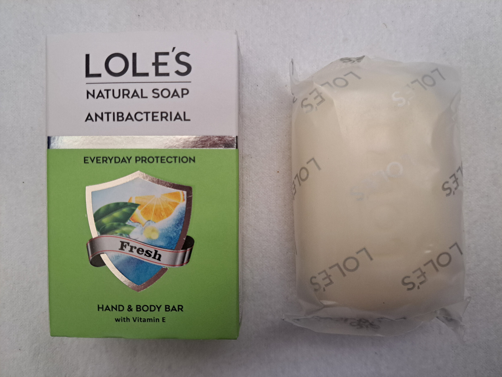 Lole’s Natural Antibacterial Soap Hand & Body Bar (Fresh) – Vitamin E