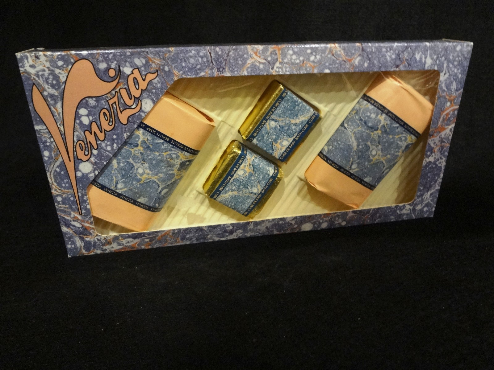 Venezia Soap & Bath Cube Set ~ NEW in BOX ~ Made in Oxfordshire England