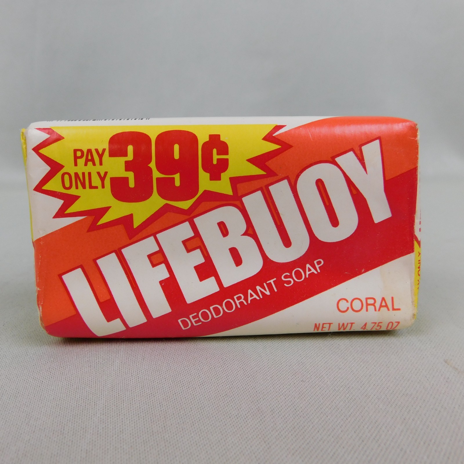 Vintage NOS Lifebuoy Coral Deodorant Soap 4.75oz Bath Size #A312