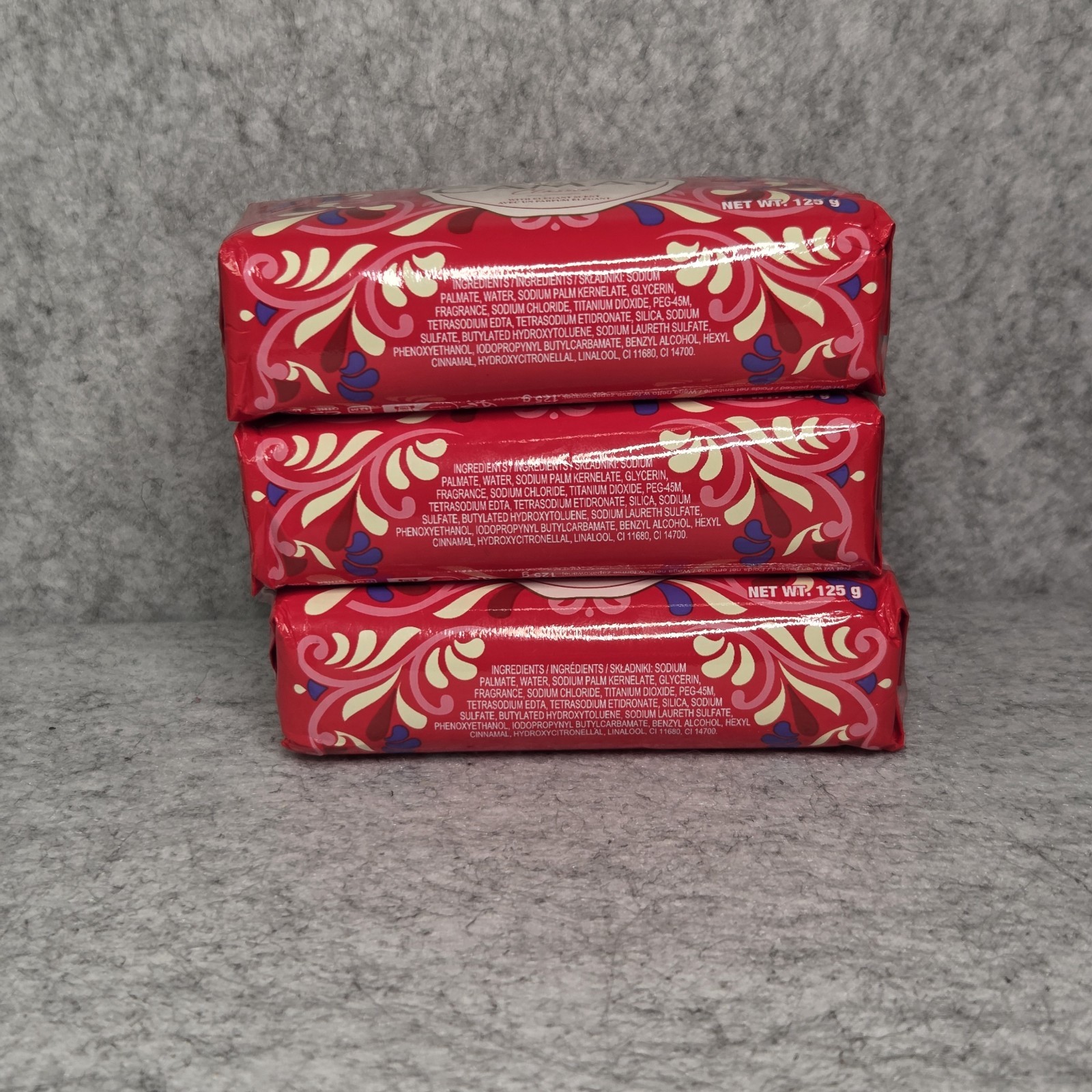 Camay International Classic Bar Soap 3 Bars Per Pack 125g Each Rose Essence