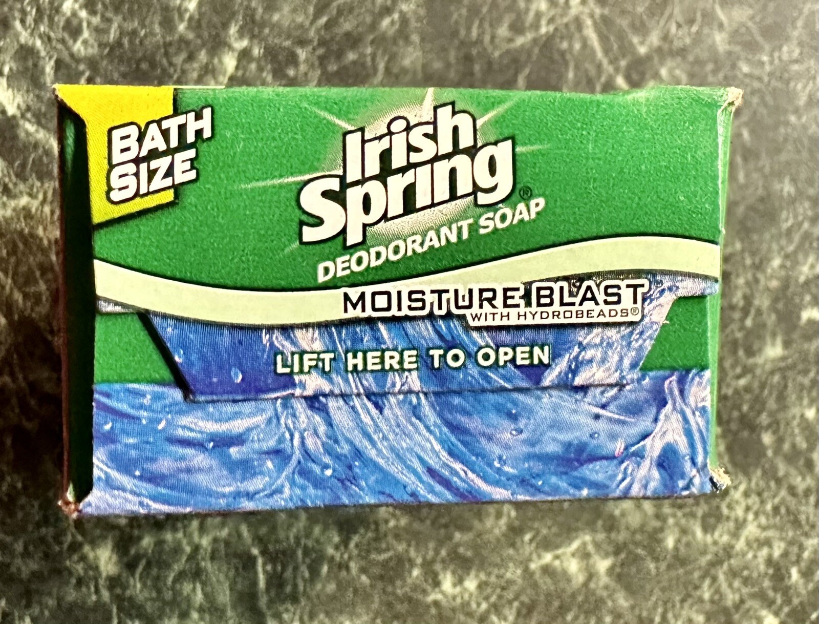 Irish Spring Moisture Blast Deodorant Soap 3.75 Oz Bar (1 Bar)