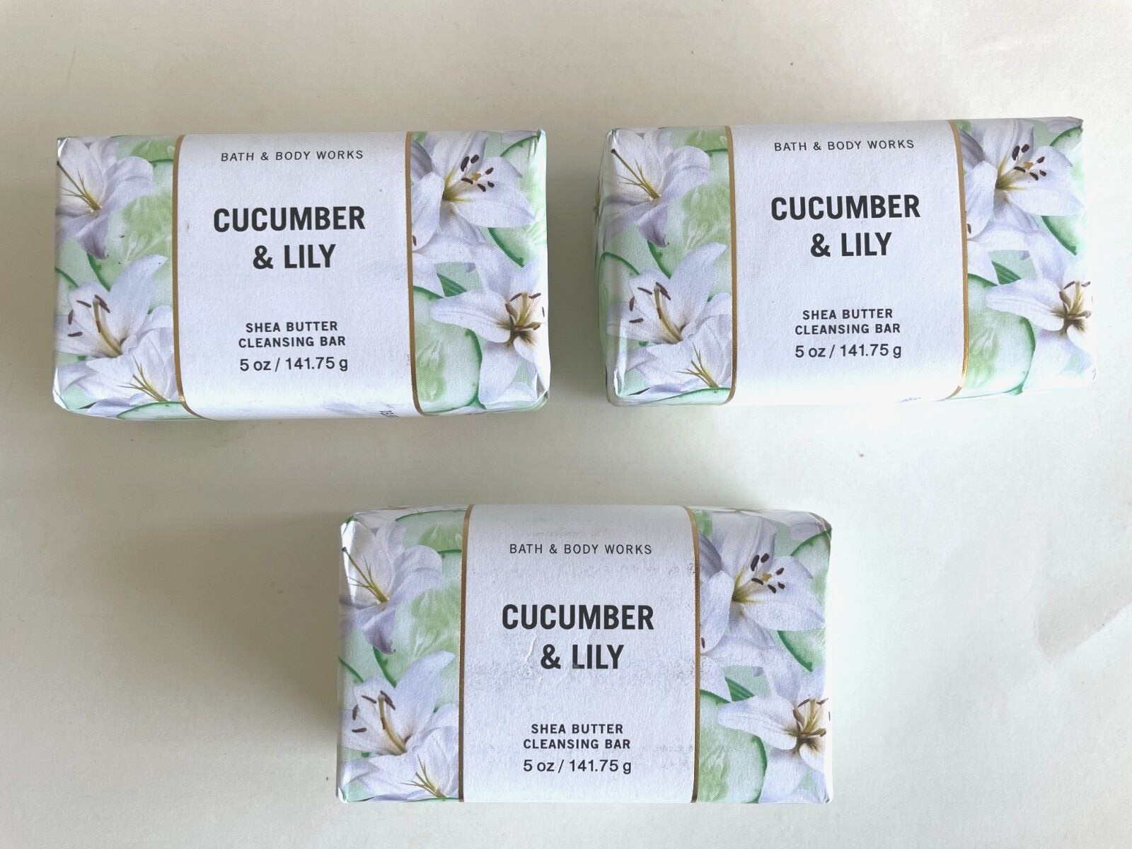 NEW BATH & BODY WORK 3 PCS ” CUCUMBER & LILY ” SHEA BUTTER CLEASING BARS