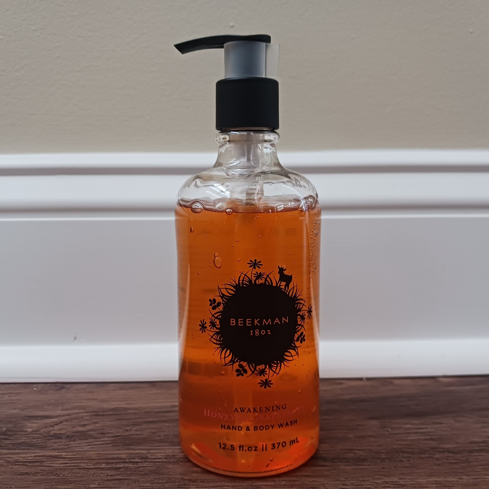 New Beekman 1802 Honeyed Grapefruit Goat Milk Hand & Body Wash 12.5 oz