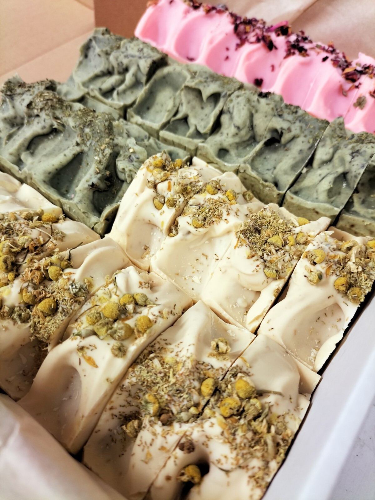 Natural Handmade Wholesale 72 Bulk Soap Botanical Vegan Branded – Mixed Scents