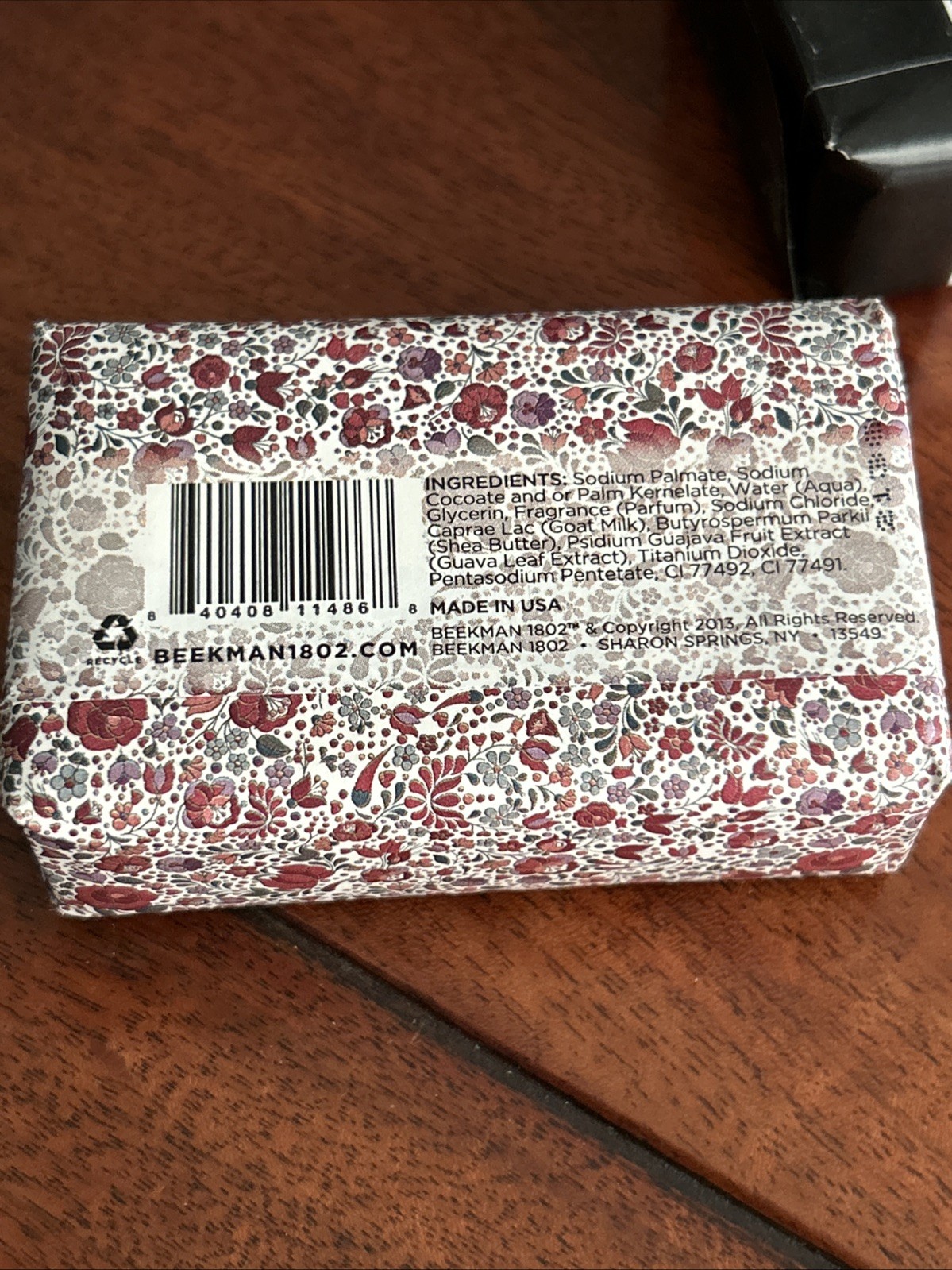 2 Beekman 1802 3.5oz Soap Bars: Honeyed Grapefruit & Fresh Air