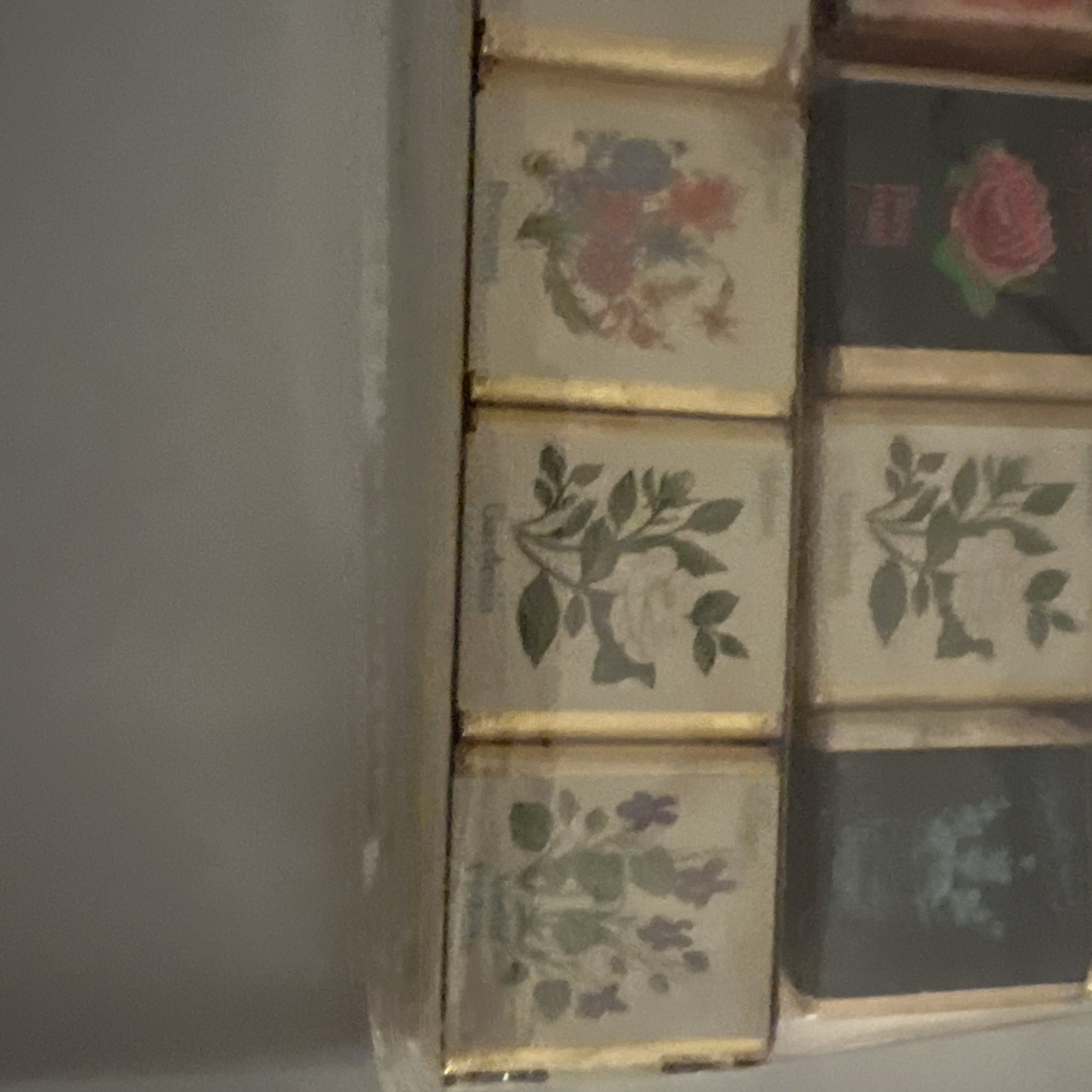 10 Vintage Delagar English Country Floral Bath Cubes + 9 English Unbranded Cubes