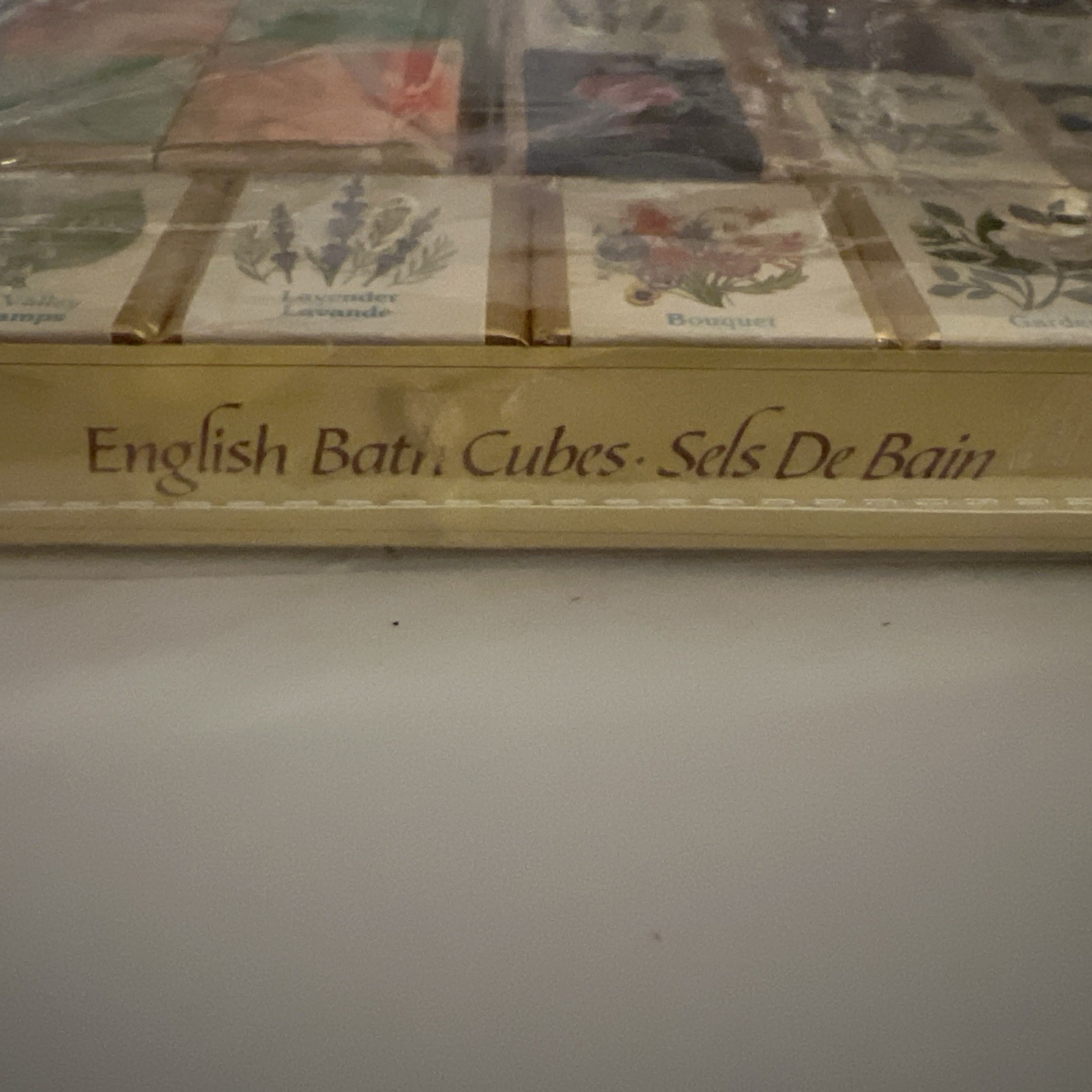 10 Vintage Delagar English Country Floral Bath Cubes + 9 English Unbranded Cubes