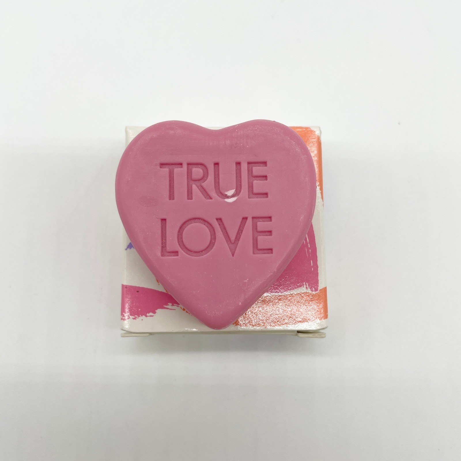 Vintage Avon Bath Soap Heart to Heart 1980s Hugs Kisses Sweetheart Valentines