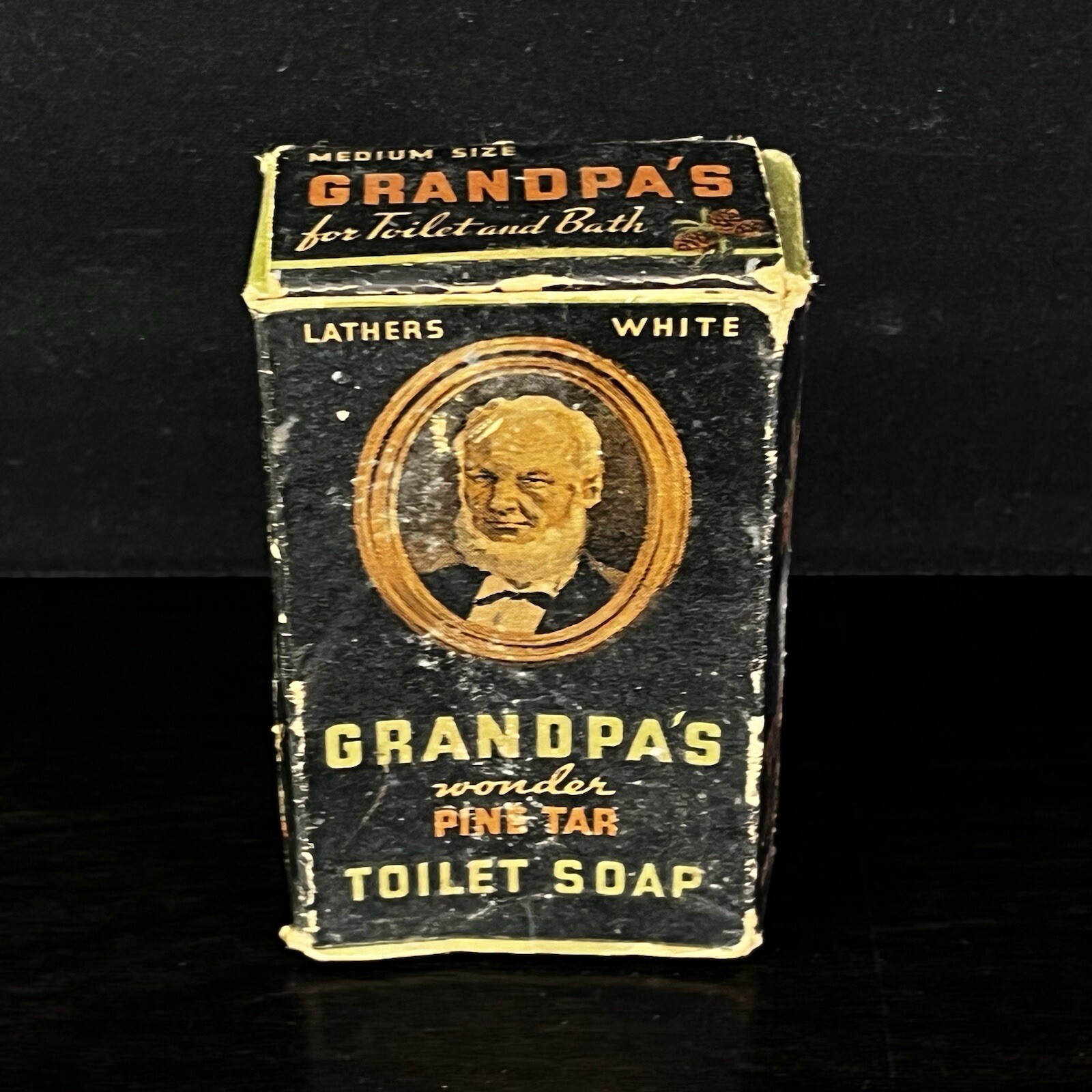 Antique Grandpa’s Wonder Pine Tar Toilet Soap New Cincinnati Ohio General Store