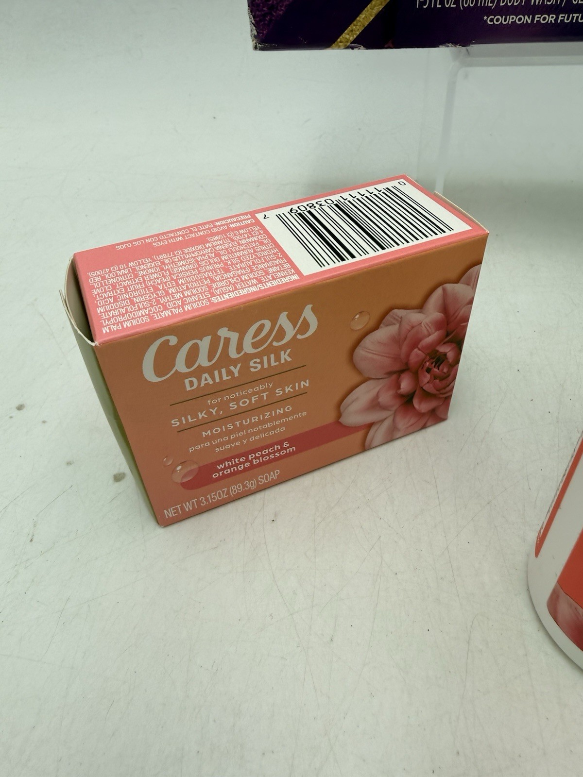 Caress Warm Embrace Bodywash and Bar Soap Skincare Gift Set 4 Piece NEW OPEN BOX