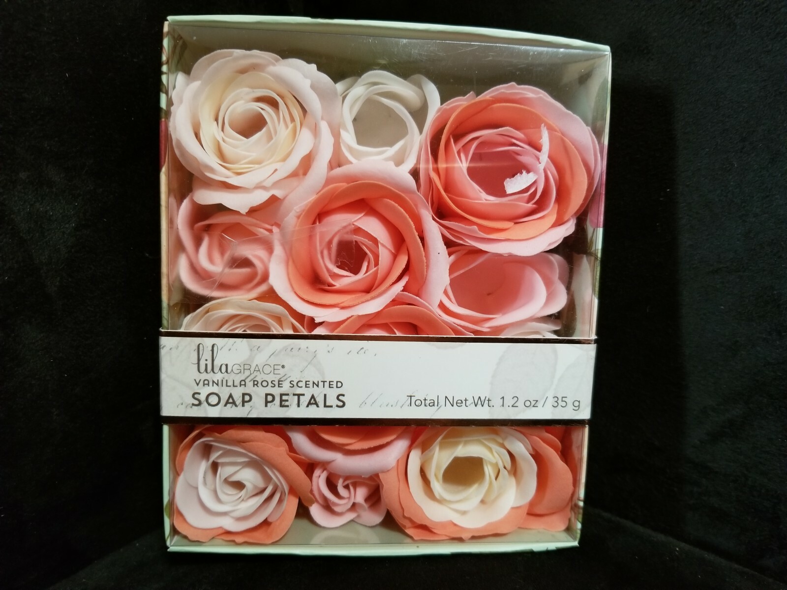 LILA GRACE VANILLA ROSE SCENTED SOAP PETALS