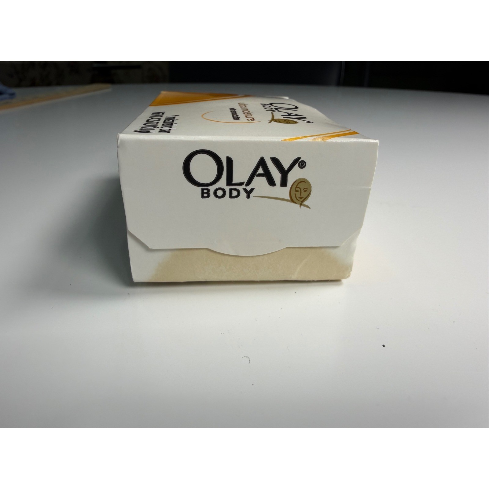 Olay Body Ultra Moisture Bar Soap with Shea Butter 4.25oz White Moisturizing Bar
