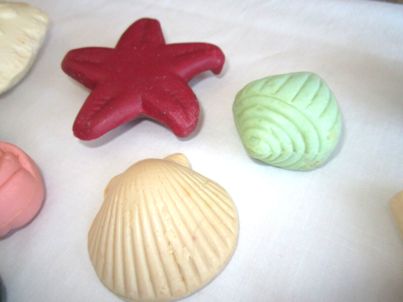 Vintage perfumed guest soaps multi colors set of 19 Swans Shells Floral Roses