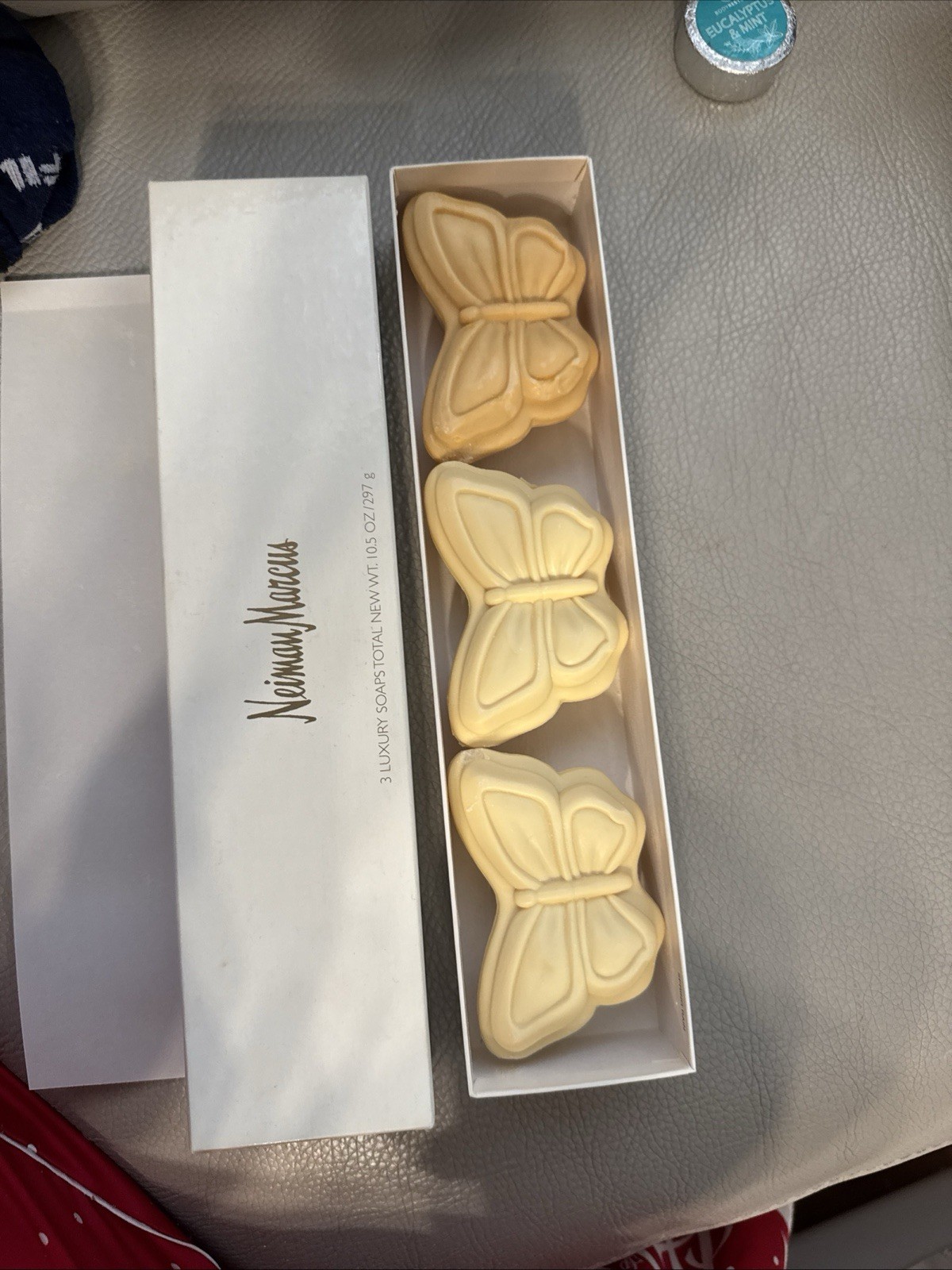 Neiman Marcus 3 Luxury Butterfly Shaped Soaps Spring Rain 10.5 Oz/297 g
