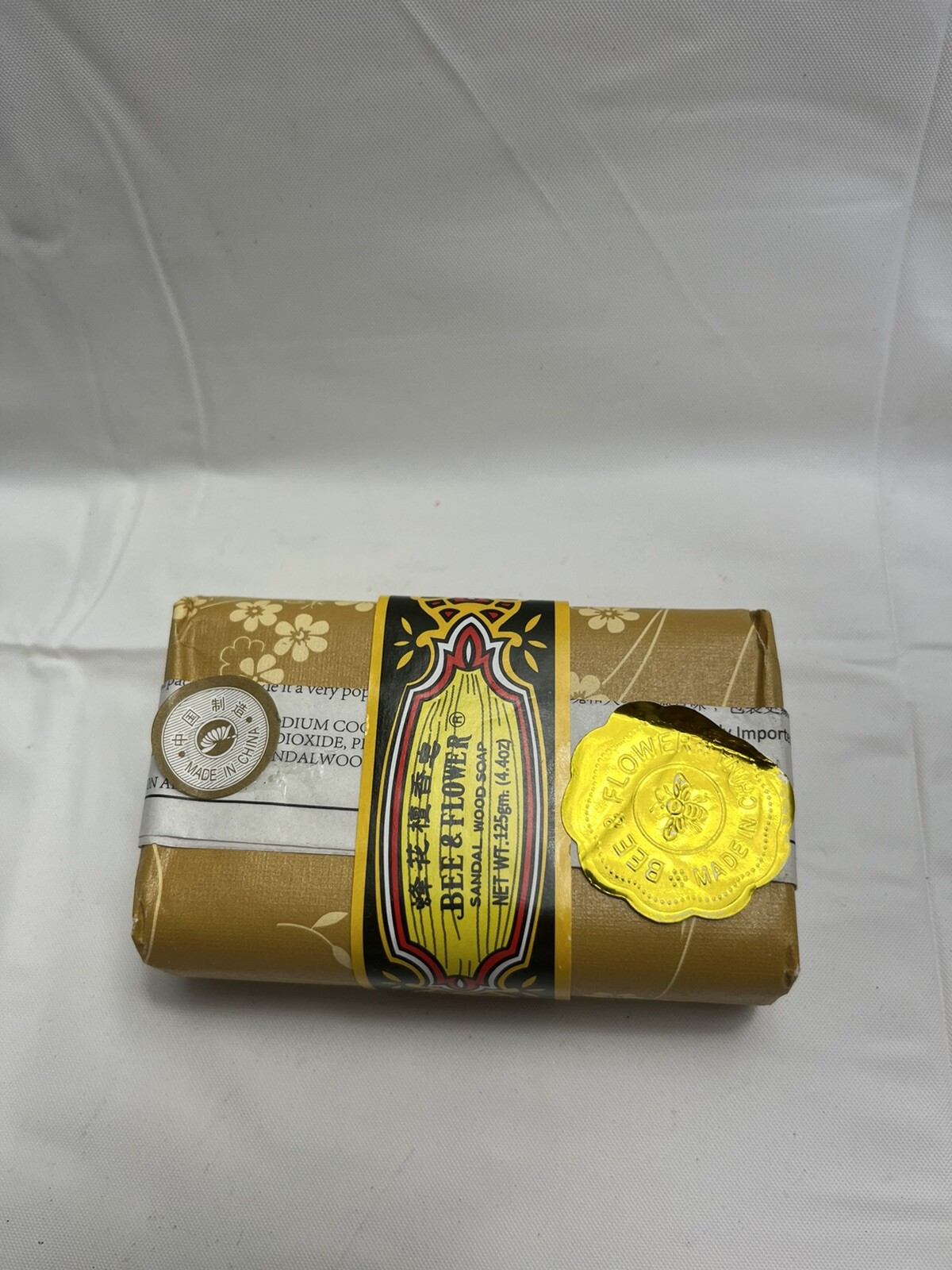 Bee and Flower NEW Original Sandal Wood Soap 4.4 ounces